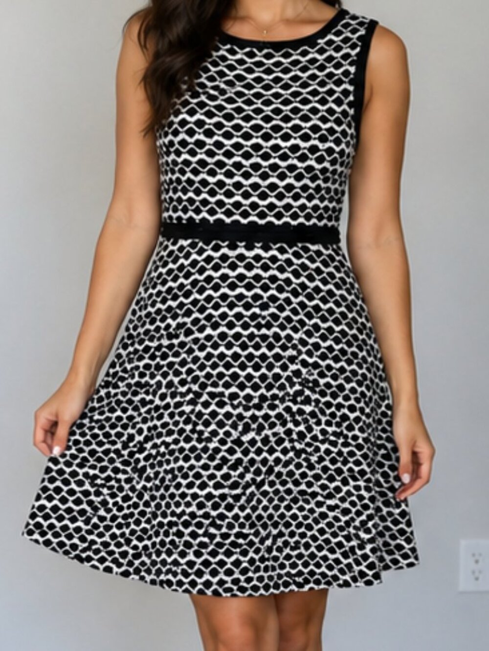 Sophie Max Black & White Crochet Lace Fit & Flare Dress Size Large Sleeveless